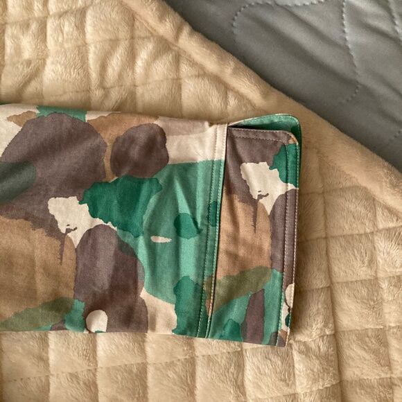 Tribal Studios cropped ligtweight jean jacket. SZ-L - Picture 4 of 5